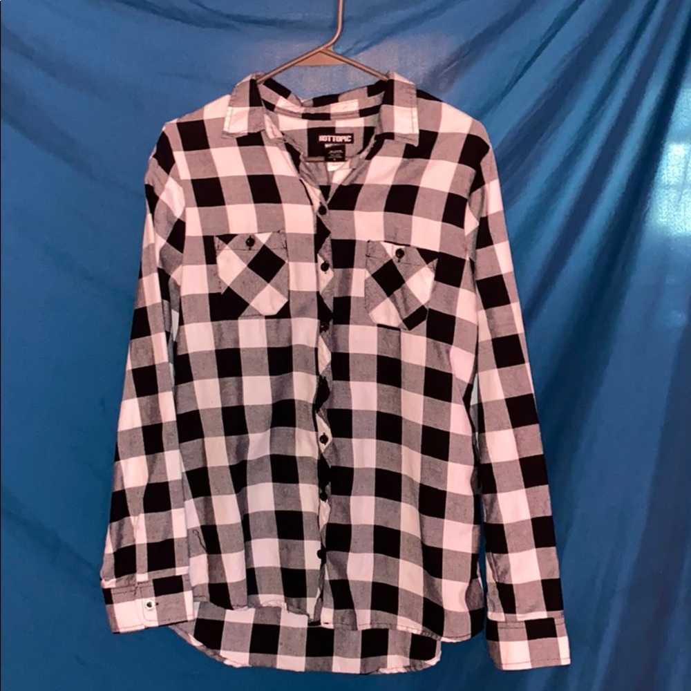 Women’s button up shirt with studded skull on back